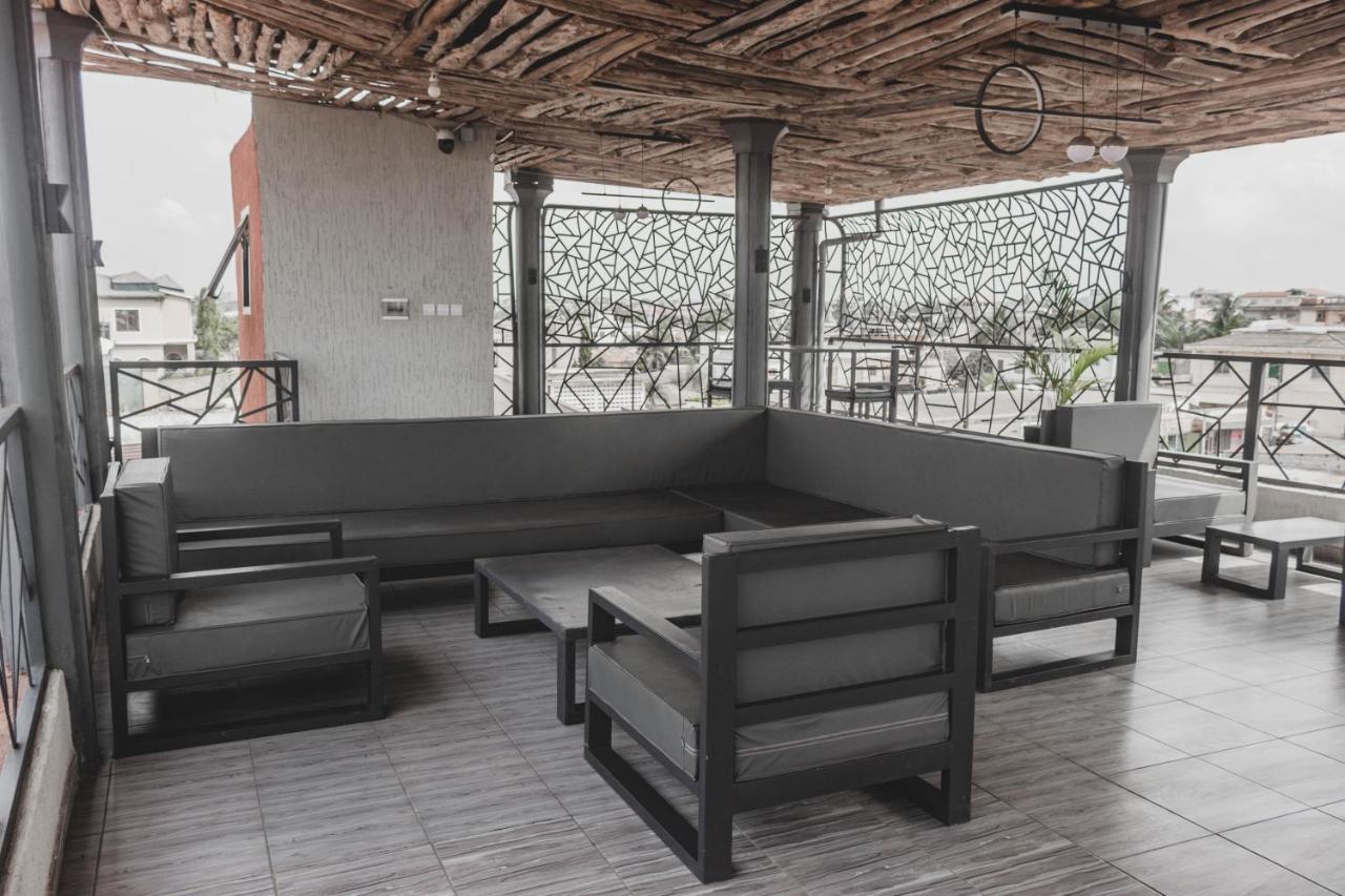 Les Perles Du Bonheur Nyekonakpoe Lomé Extérieur photo