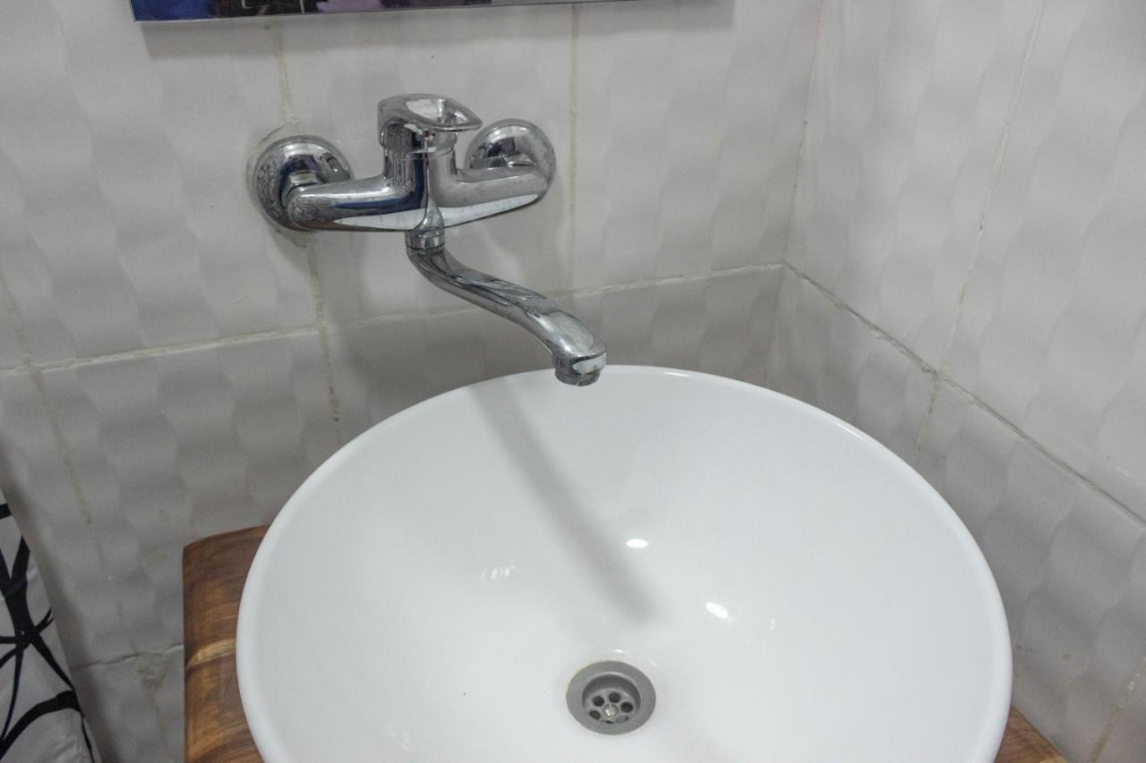 Les Perles Du Bonheur Nyekonakpoe Lomé Extérieur photo