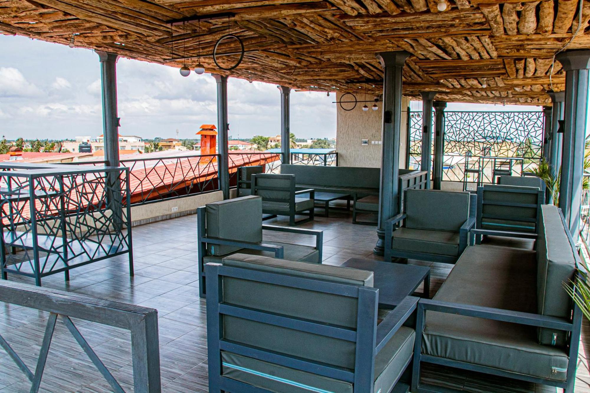 Les Perles Du Bonheur Nyekonakpoe Lomé Extérieur photo